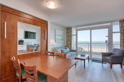 HS-0209 Oceanfront | Walk-In Garage | Step-Free