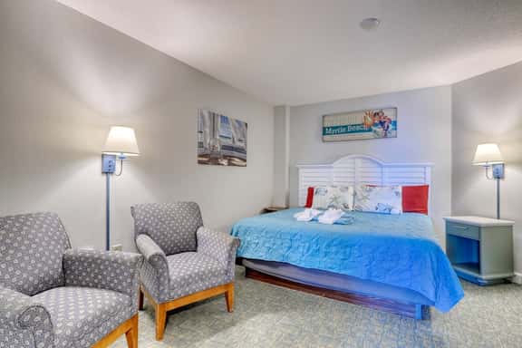HS-0207 2nd Fl Oceanfront | 1 King | W/D - Image 1