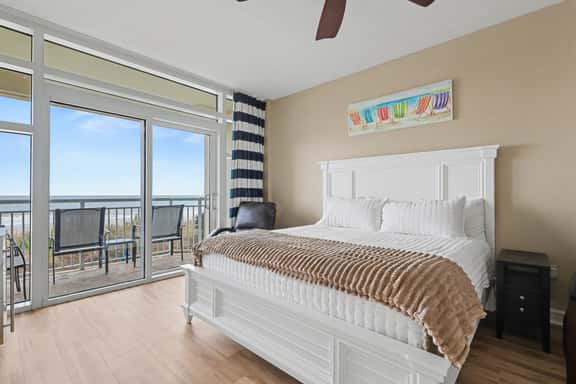 HS-0103 Oceanfront | 2BR Condo | Step-Free Entry - Image 1