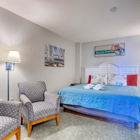 HS-0207 2nd Fl Oceanfront | 1 King | W/D - Image 1
