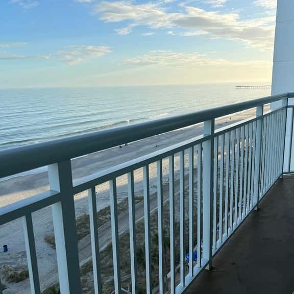 HS-0811 Ocean Front Condo | Pools | Hot Tub | Lazy River - Image 1