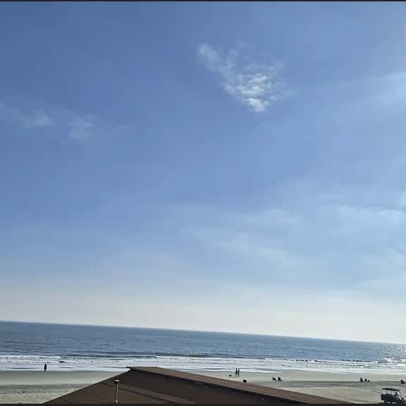 SOC-0231 | Ocean View Studio | King Bed | Shore Dr - Image 1