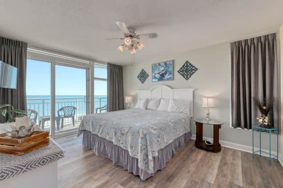 HS-0411 Relax in this 2BR | Wake Up to Ocean Views