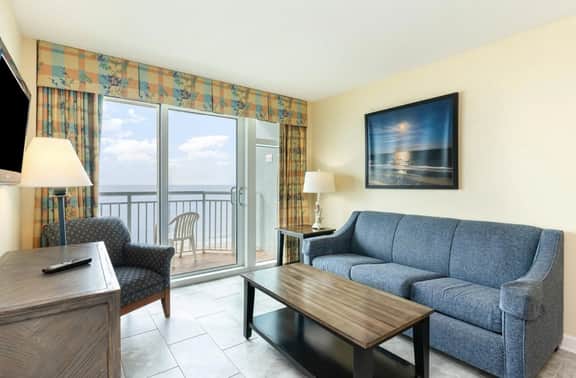 HS-0501 5th Floor Oceanfront 2BR | Walk-In from Garage | W/D
